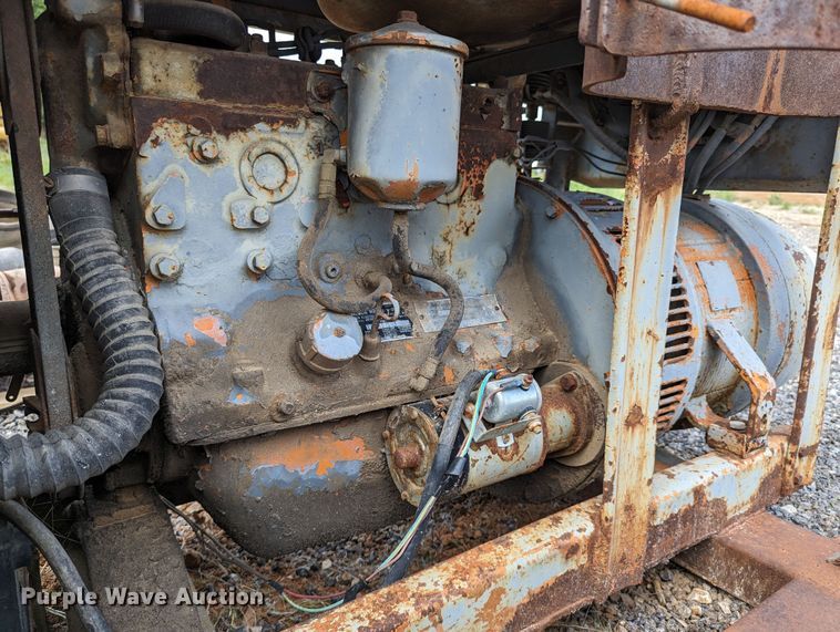 image for item DR6964 Lincoln SA-200  welder/generator