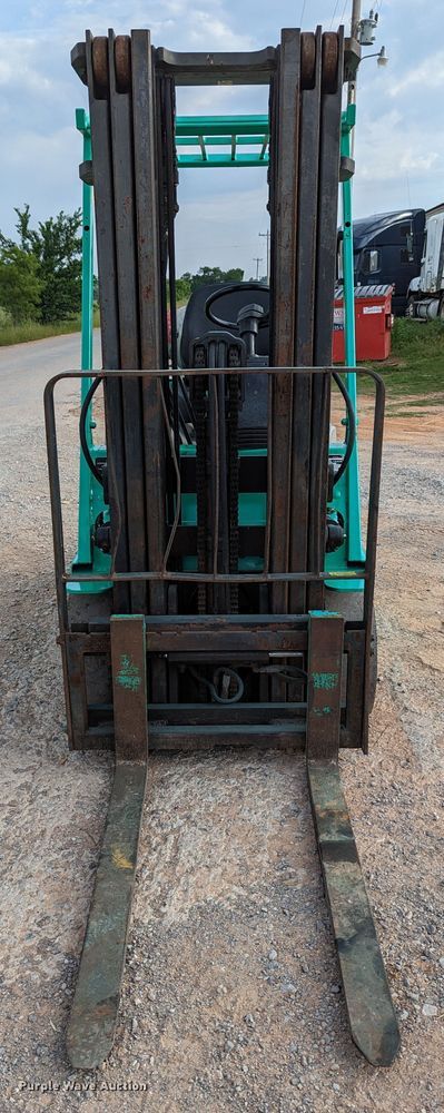 image for item DR6971 Mitsubishi FGC25  forklift