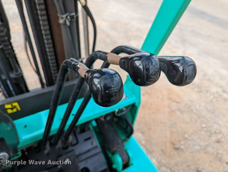 image for item DR6971 Mitsubishi FGC25  forklift