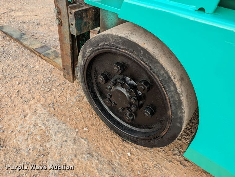 image for item DR6971 Mitsubishi FGC25  forklift