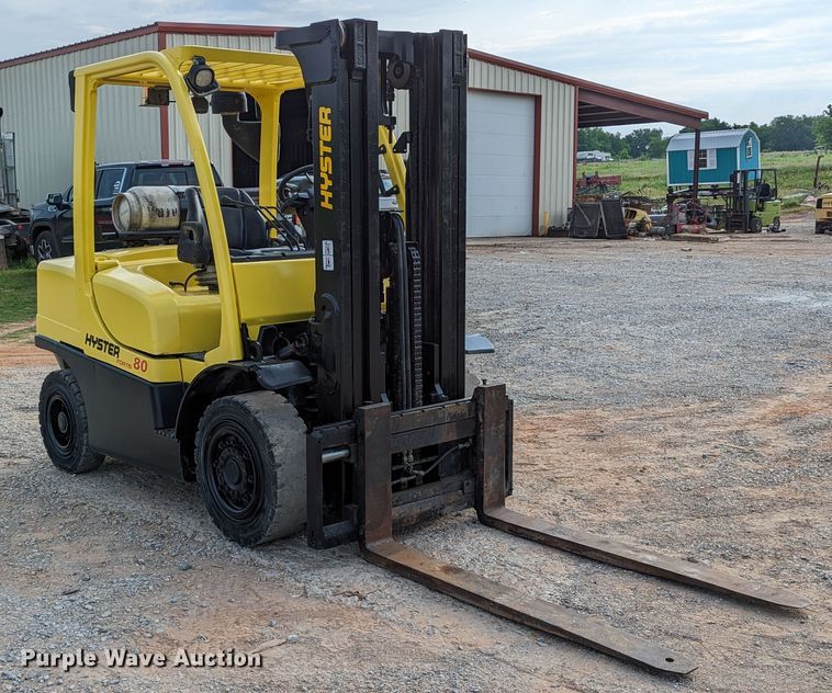image for item DR6972 2013 Hyster H80FT  forklift