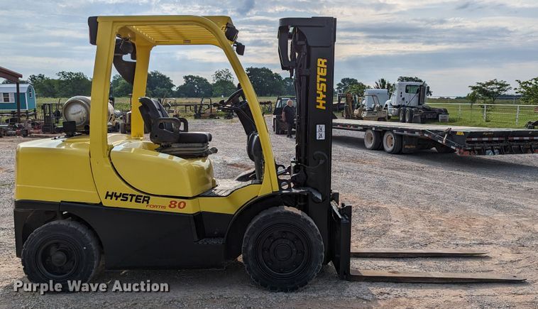 image for item DR6972 2013 Hyster H80FT  forklift
