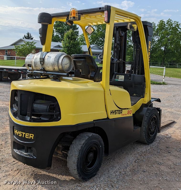 image for item DR6972 2013 Hyster H80FT  forklift