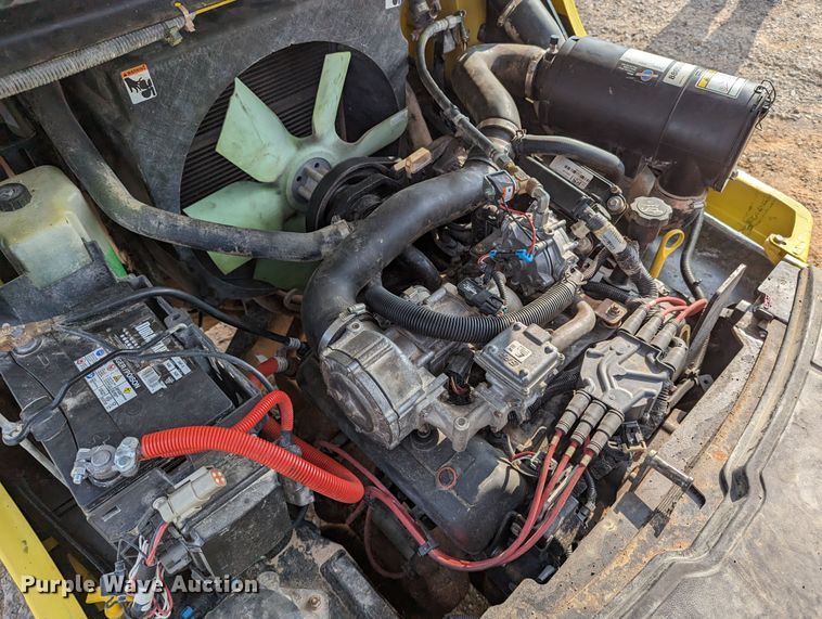 image for item DR6972 2013 Hyster H80FT  forklift