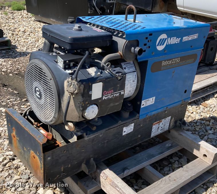 image for item HN9870 Miller Bobcat 225G  welder/generator
