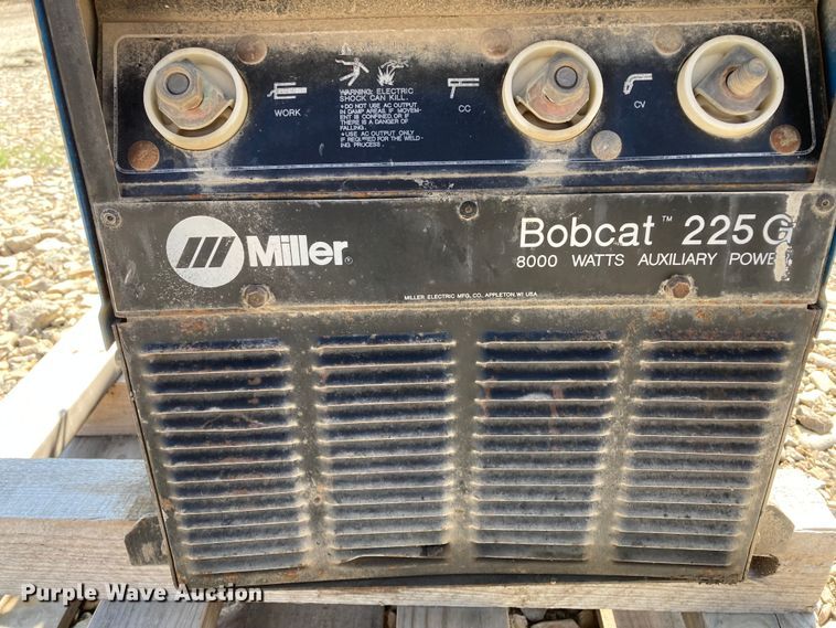 image for item HN9870 Miller Bobcat 225G  welder/generator