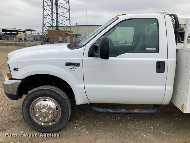 image for item HN9874 2004 Ford F450 Super Duty  utility / service truck