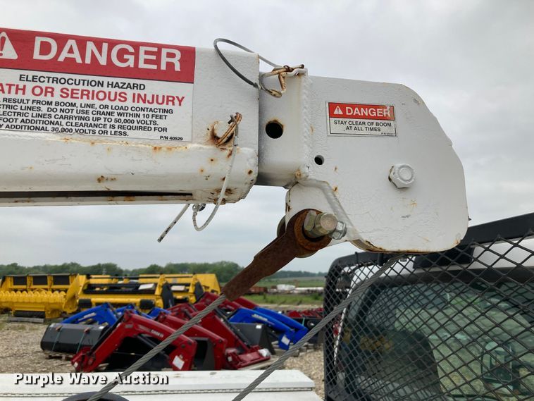 image for item HN9874 2004 Ford F450 Super Duty  utility / service truck