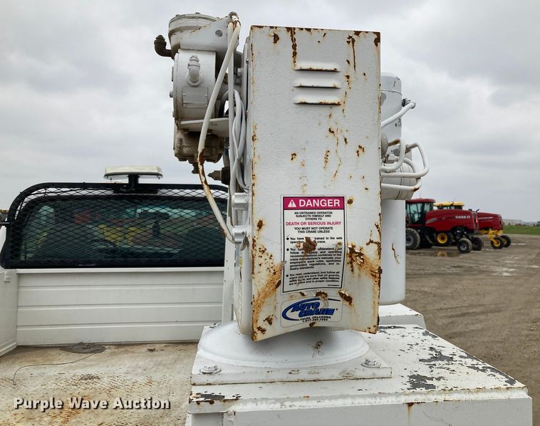 image for item HN9874 2004 Ford F450 Super Duty  utility / service truck