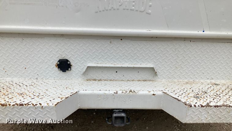 image for item HN9874 2004 Ford F450 Super Duty  utility / service truck