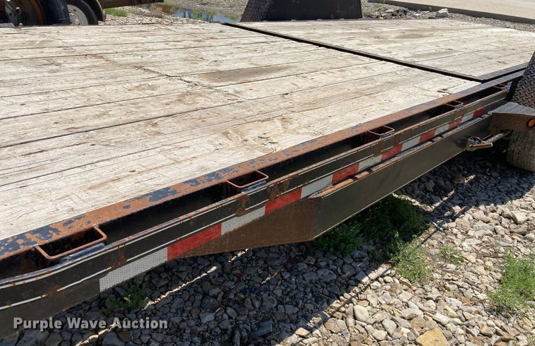 image for item HN9879 2016 Quality Trailer  tilt deck utility trailer