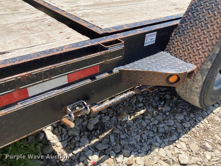 image for item HN9879 2016 Quality Trailer  tilt deck utility trailer