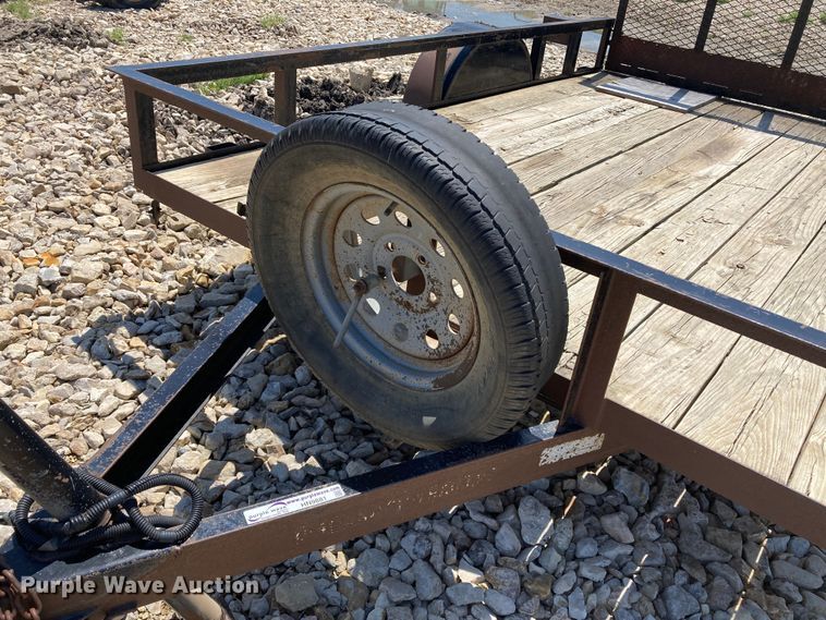 image for item HN9881 2008 Diamond T 7710  utility trailer