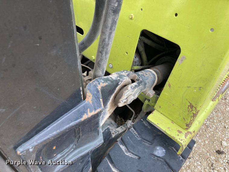 image for item HN9882 Clark GCS25MB  forklift