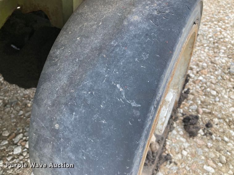 image for item HN9882 Clark GCS25MB  forklift