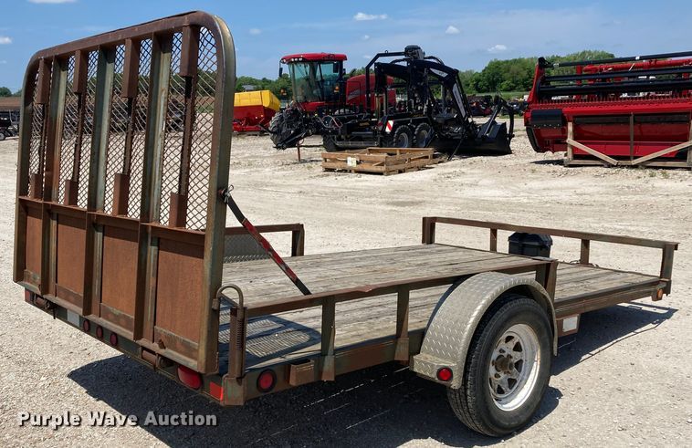 image for item HN9886 2006 PJ Trailers  utility trailer