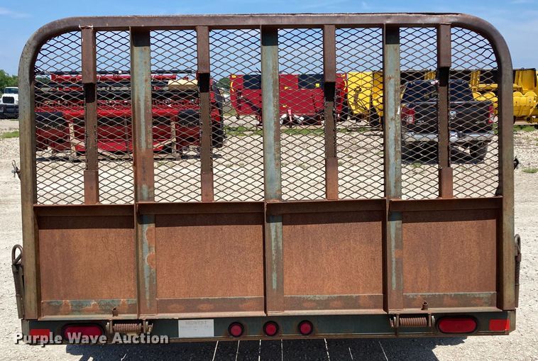 image for item HN9886 2006 PJ Trailers  utility trailer