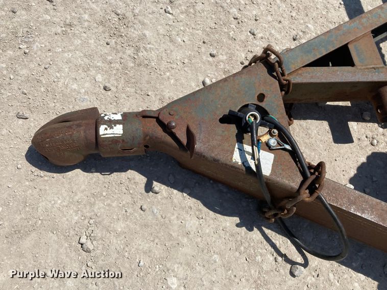 image for item HN9886 2006 PJ Trailers  utility trailer