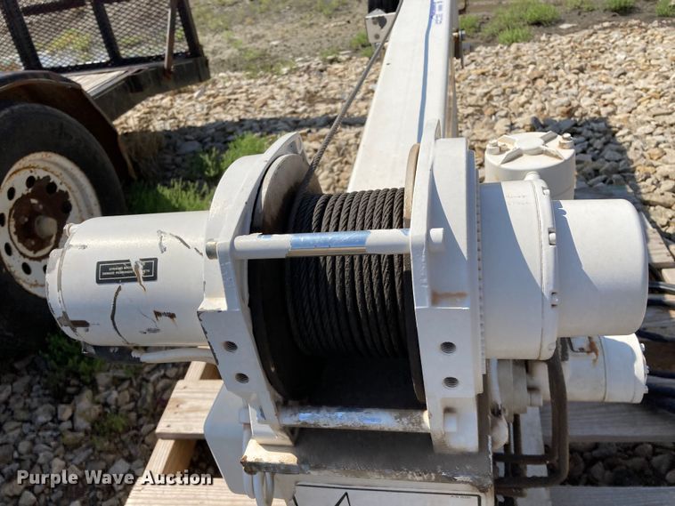 image for item HN9889 Liftmoore 2700AR  crane