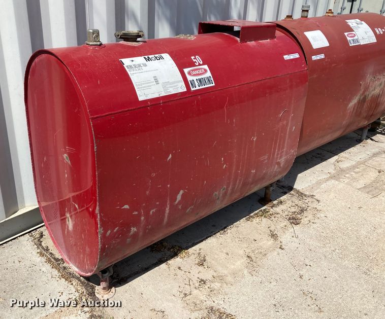 image for item HN9890 Oil tank