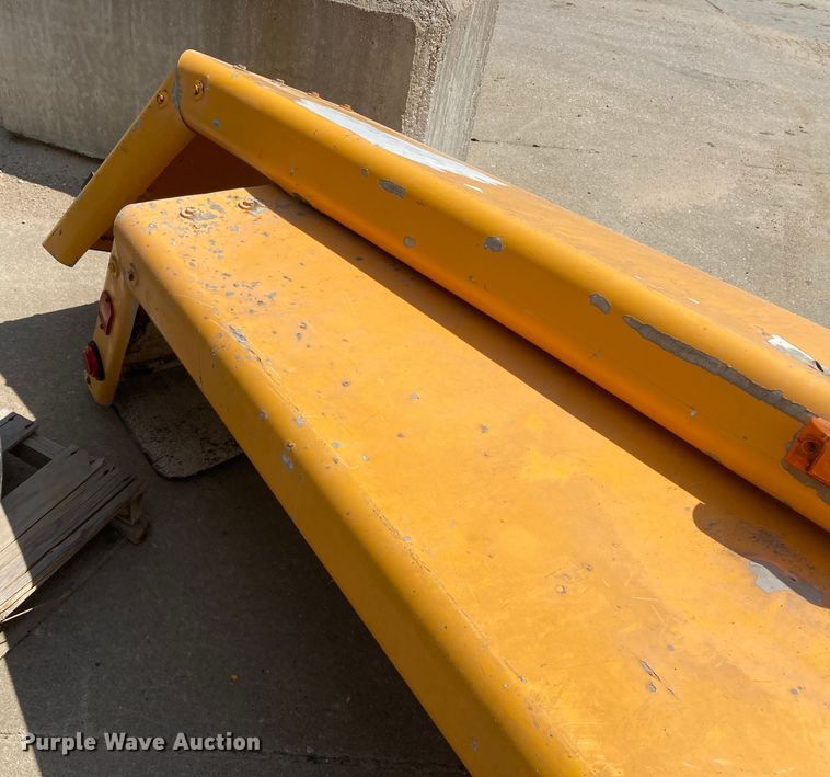 image for item HN9904 (2) fenders