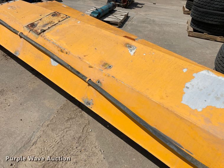 image for item HN9904 (2) fenders