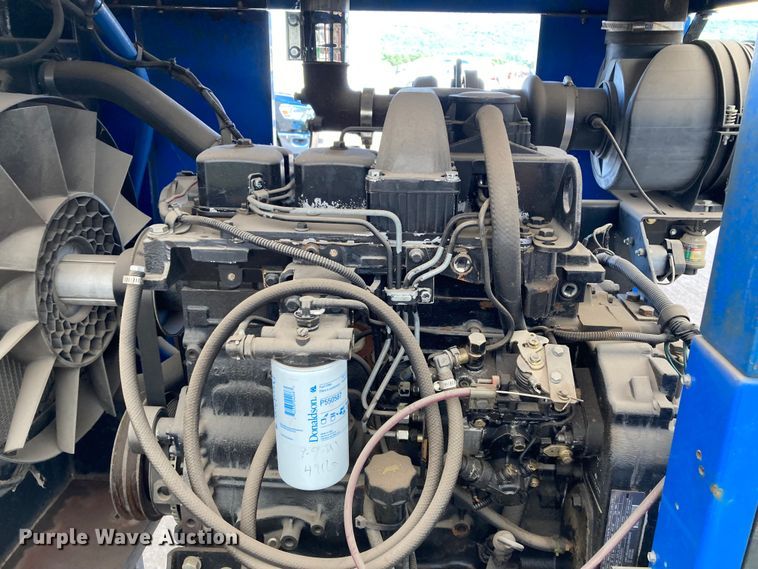 image for item HN9906 New Holland SE85  irrigation power unit