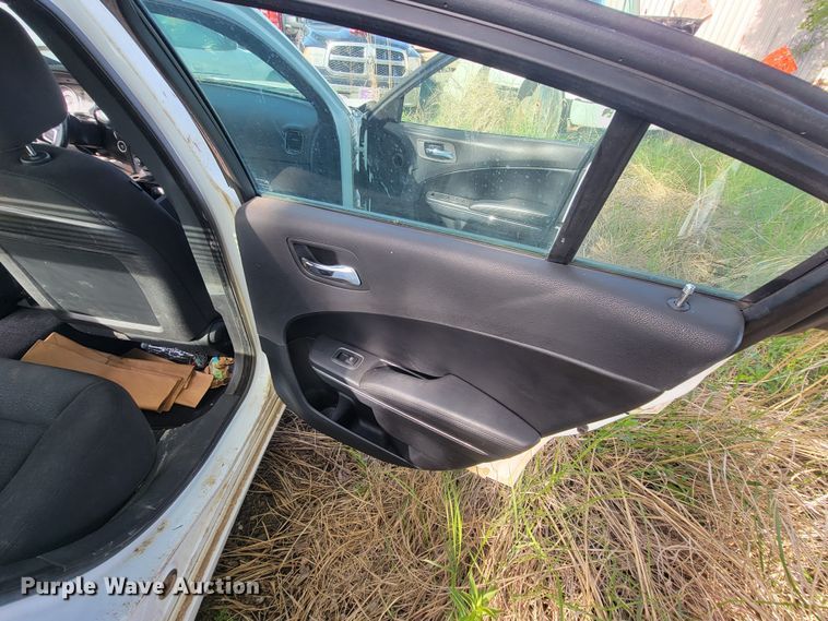 image for item HY9018 2013 Dodge Charger Police