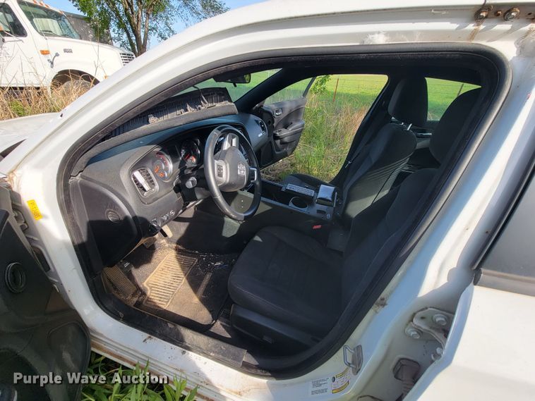 image for item HY9018 2013 Dodge Charger Police