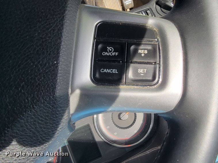 image for item HY9018 2013 Dodge Charger Police