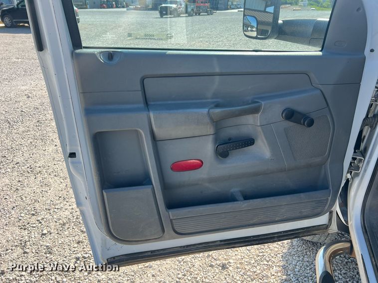 image for item II9058 2009 Dodge Ram 4500HD  truck cab and chassis