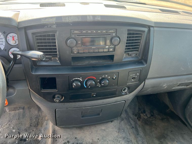 image for item II9058 2009 Dodge Ram 4500HD  truck cab and chassis