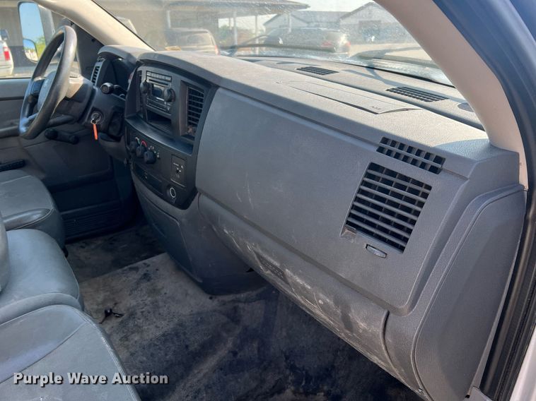 image for item II9058 2009 Dodge Ram 4500HD  truck cab and chassis