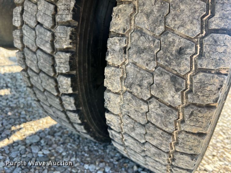 image for item II9058 2009 Dodge Ram 4500HD  truck cab and chassis