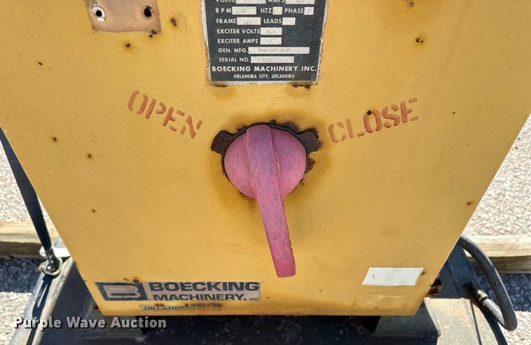 image for item JJ9924 Caterpillar SR4  generator