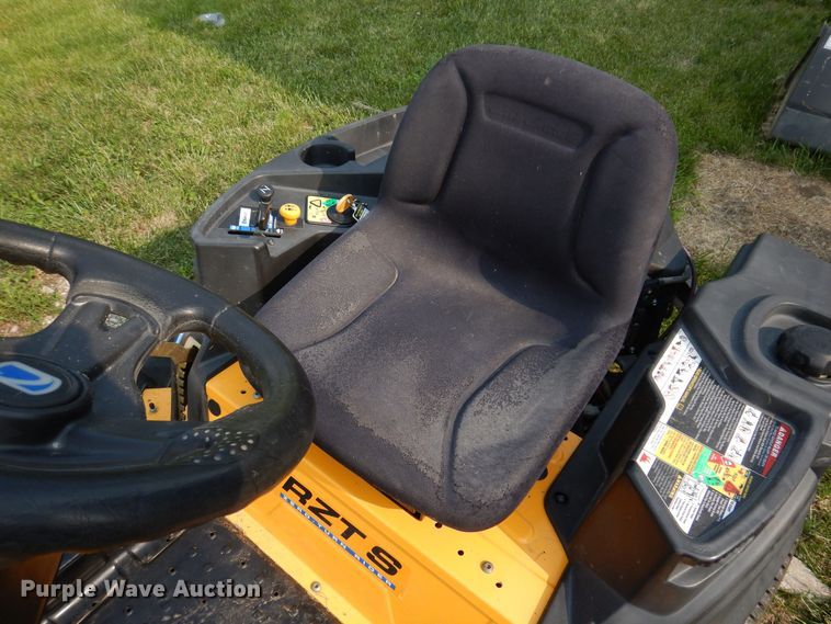 image for item JO9147 2016 Cub Cadet RZTS  ZTR lawn mower