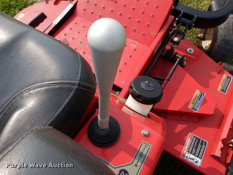 image for item JO9149 2017 Country Clipper Charger  ZTR lawn mower