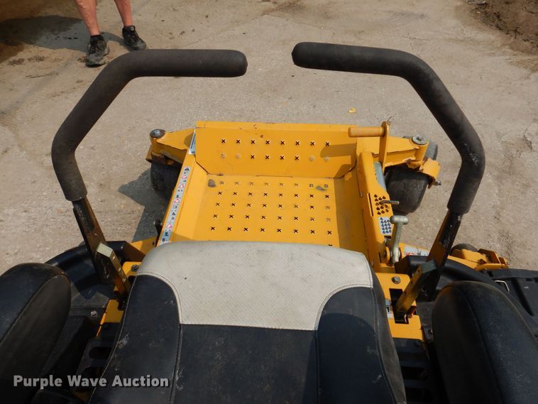 image for item JO9151 2014 Hustler FasTrak  ZTR lawn mower