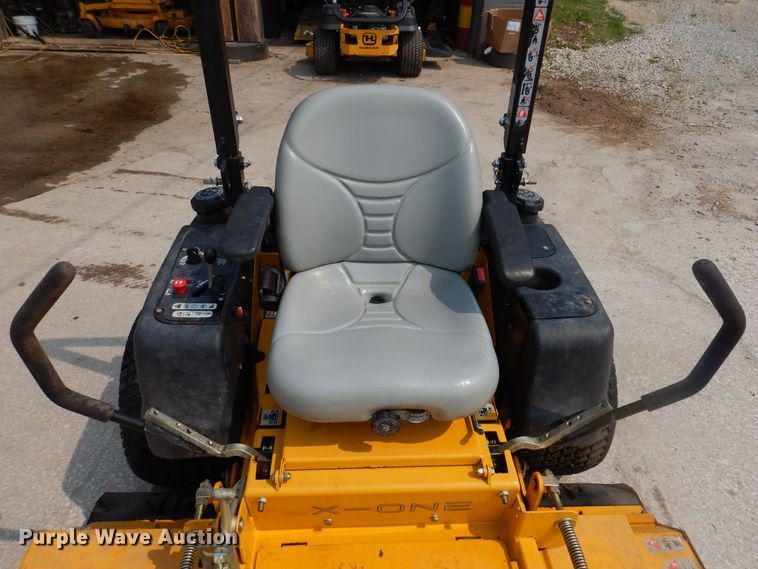 image for item JO9152 2015 Hustler X-One  ZTR lawn mower