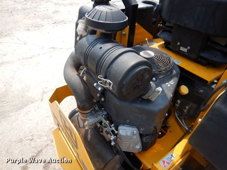 image for item JO9152 2015 Hustler X-One  ZTR lawn mower