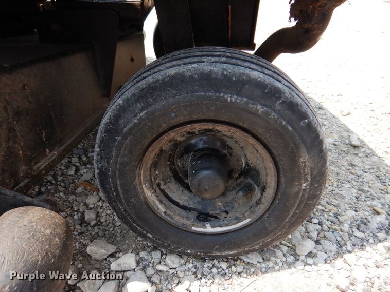 image for item JO9153 Dixon 5501  ZTR lawn mower