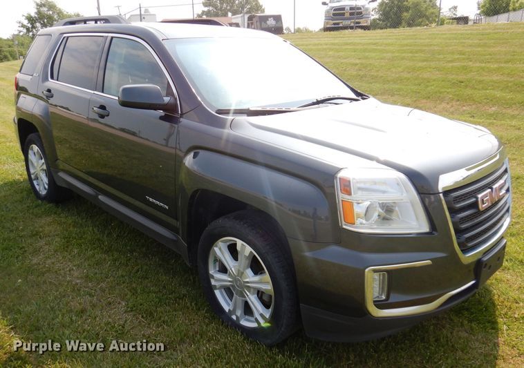 image for item JO9157 2017 GMC Terrain SLE  SUV