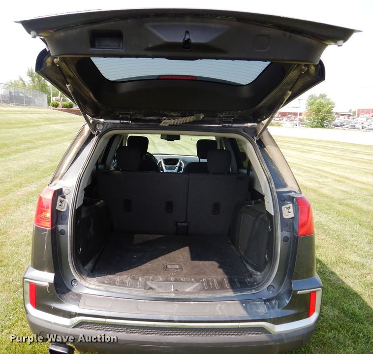 image for item JO9157 2017 GMC Terrain SLE  SUV