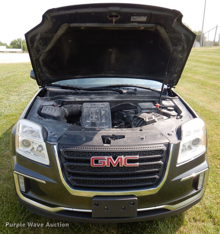 image for item JO9157 2017 GMC Terrain SLE  SUV