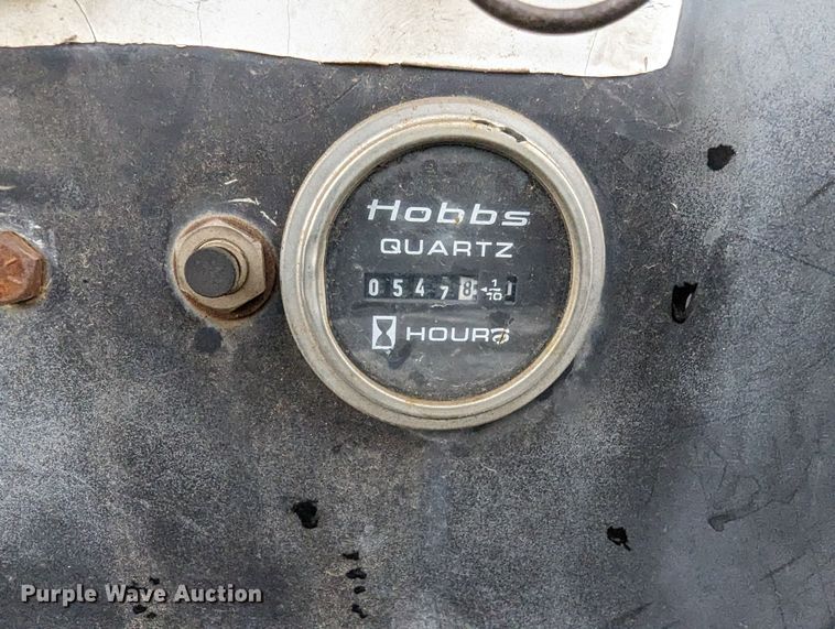 image for item KB9422 Condor V2570  scissor lift