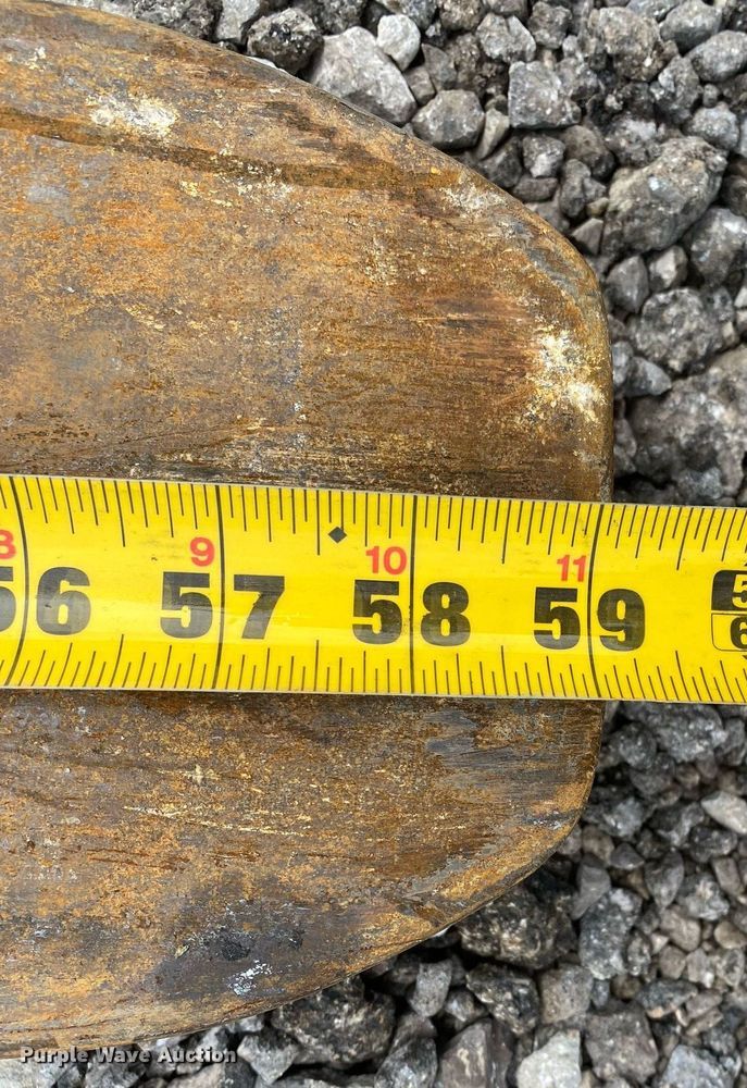 image for item KB9430 1999 Caterpillar DP50  forklift