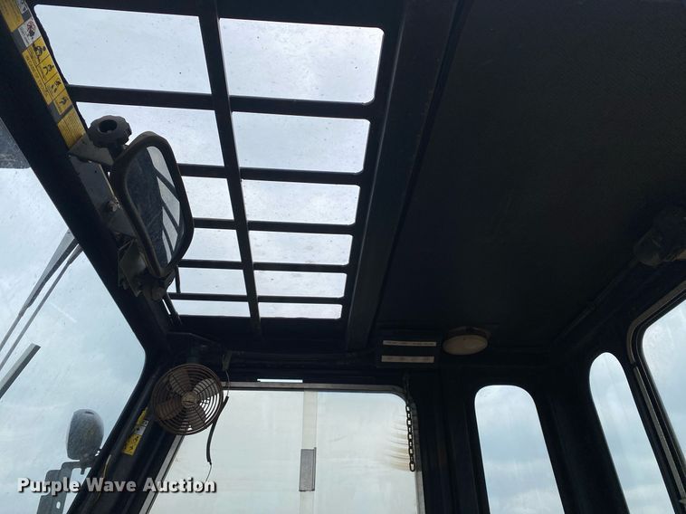 image for item KB9430 1999 Caterpillar DP50  forklift