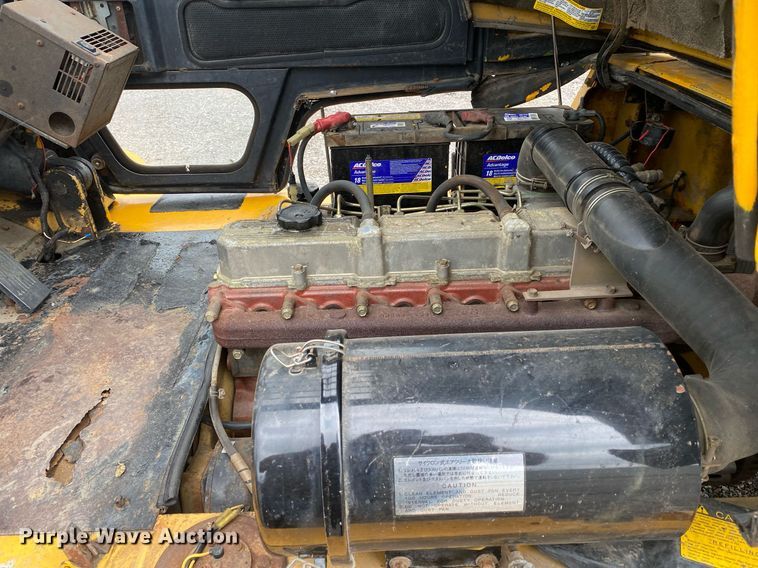 image for item KB9430 1999 Caterpillar DP50  forklift