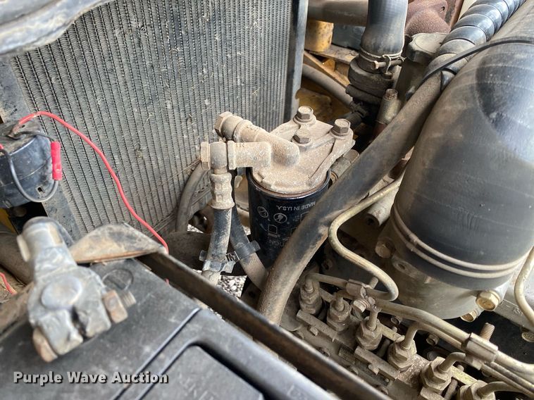 image for item KB9430 1999 Caterpillar DP50  forklift