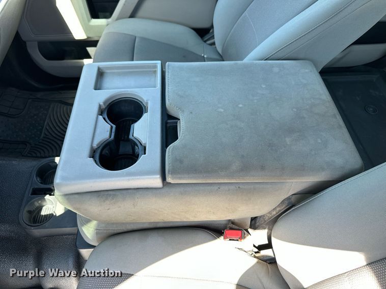 image for item KL9049 2018 Ford F250 Super Duty  Crew Cab pickup truck